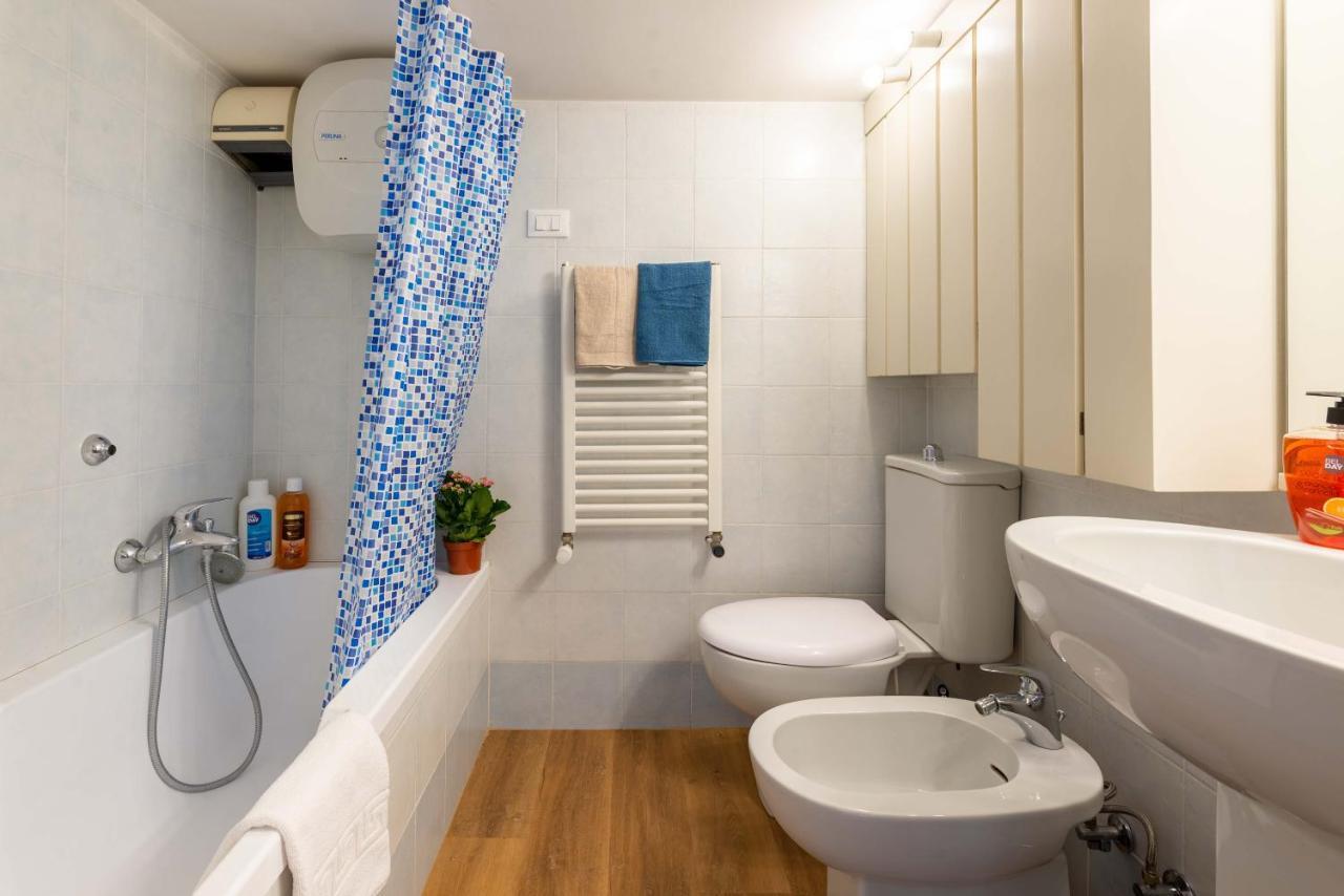 Rotonda 23 - Pantheon View Apartment โรม ภายนอก รูปภาพ