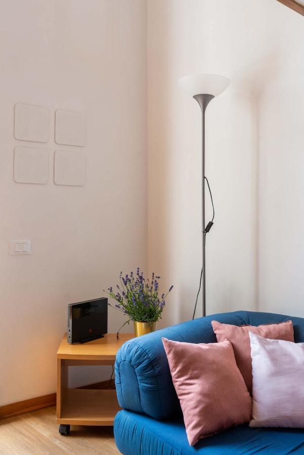 Rotonda 23 - Pantheon View Apartment โรม ภายนอก รูปภาพ