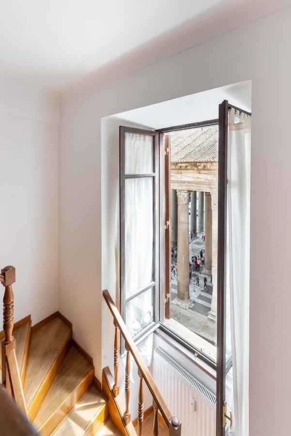 Rotonda 23 - Pantheon View Apartment โรม ภายนอก รูปภาพ